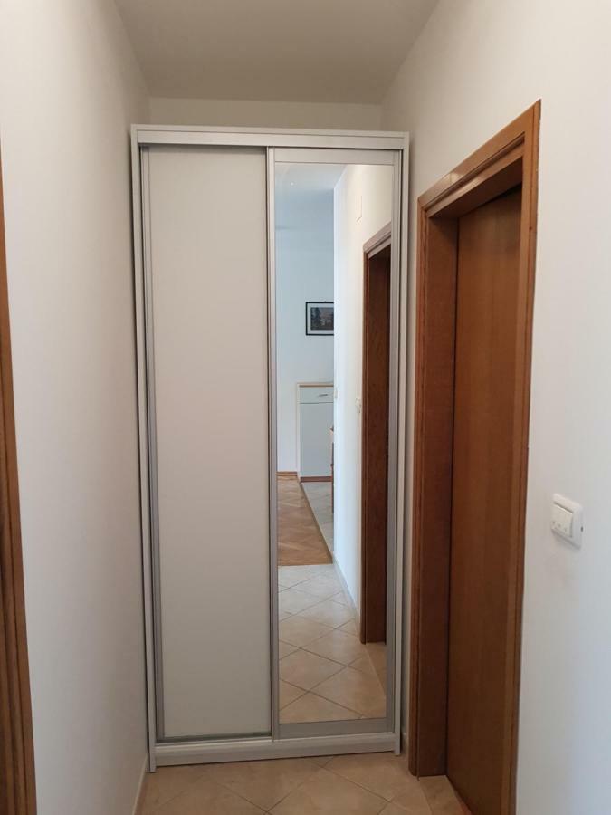 Apartment Smile Baška Voda Eksteriør billede