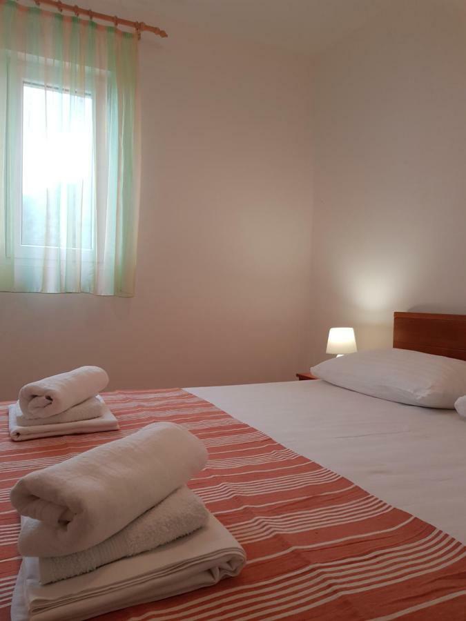 Apartment Smile Baška Voda Eksteriør billede